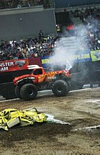 MONSTER JAM