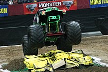 MONSTER JAM